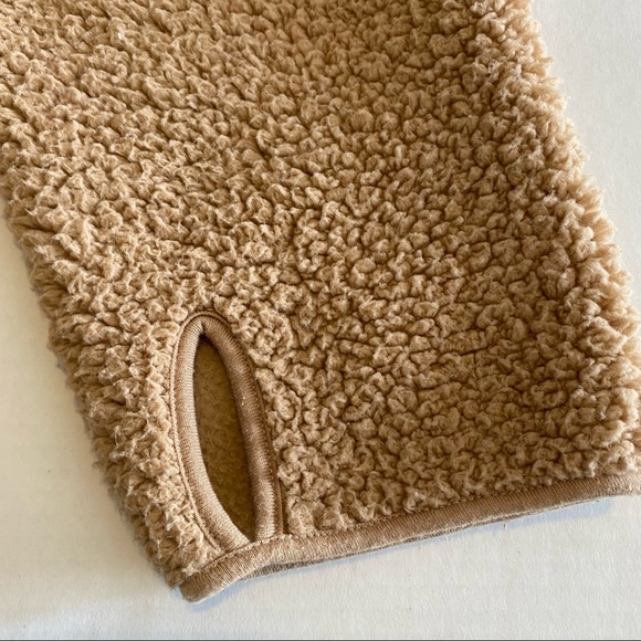 Old navy women’s cozy Sherpa teddy full zip camel jacket with thumb loops - XL - Picture 8 of 13